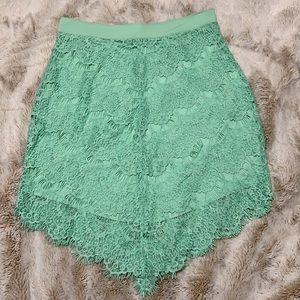 NWOT Free People lace skirt